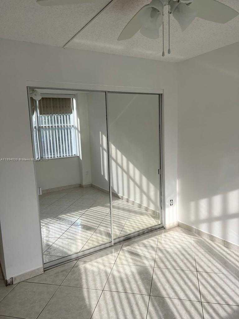 Small Image of 1200 Miami Gardens Dr, Miami, FL 33179, USA Number 11