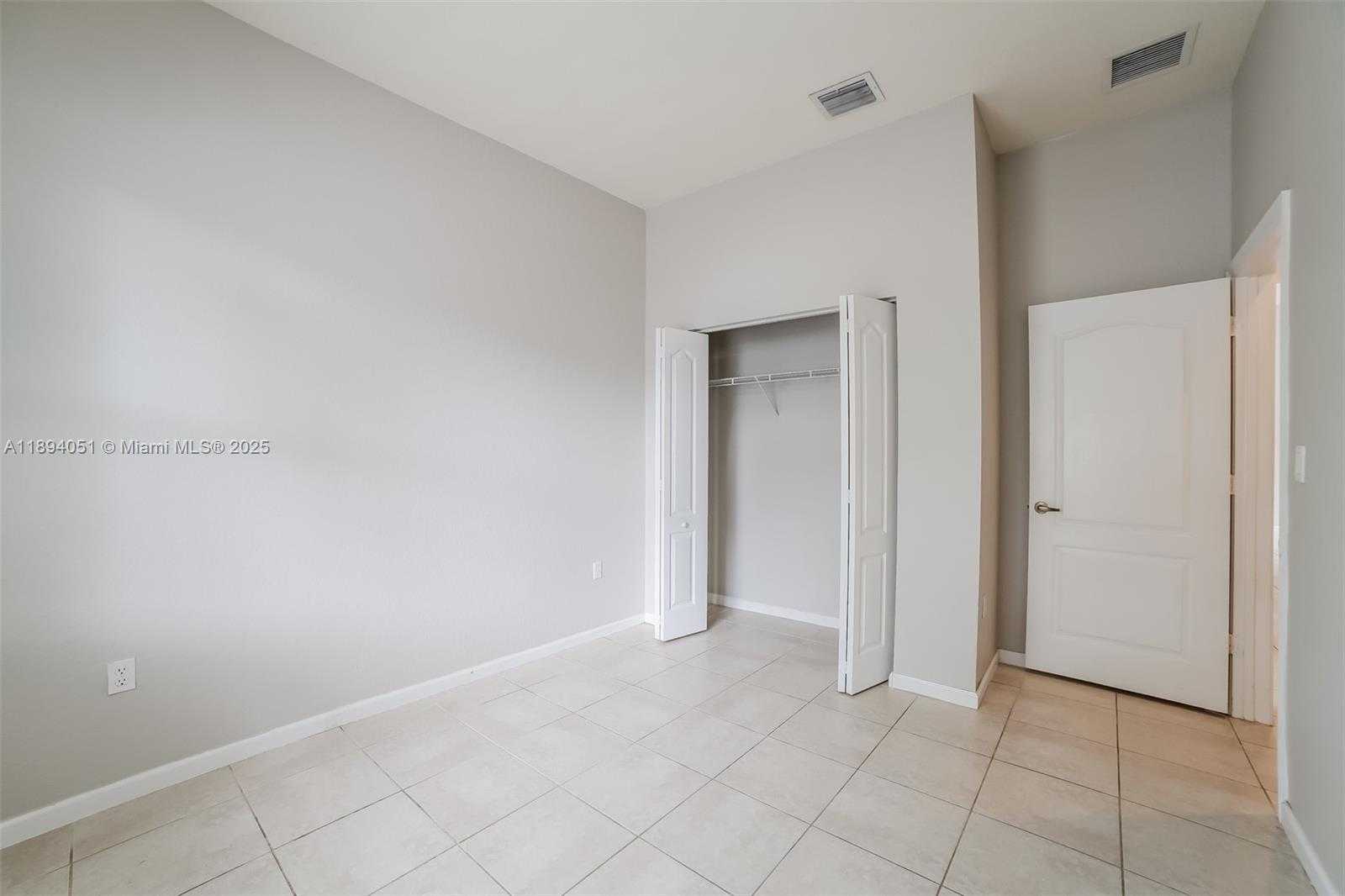 Small Image of 3921 NORTH EAST 12TH DR, Homestead Number 11