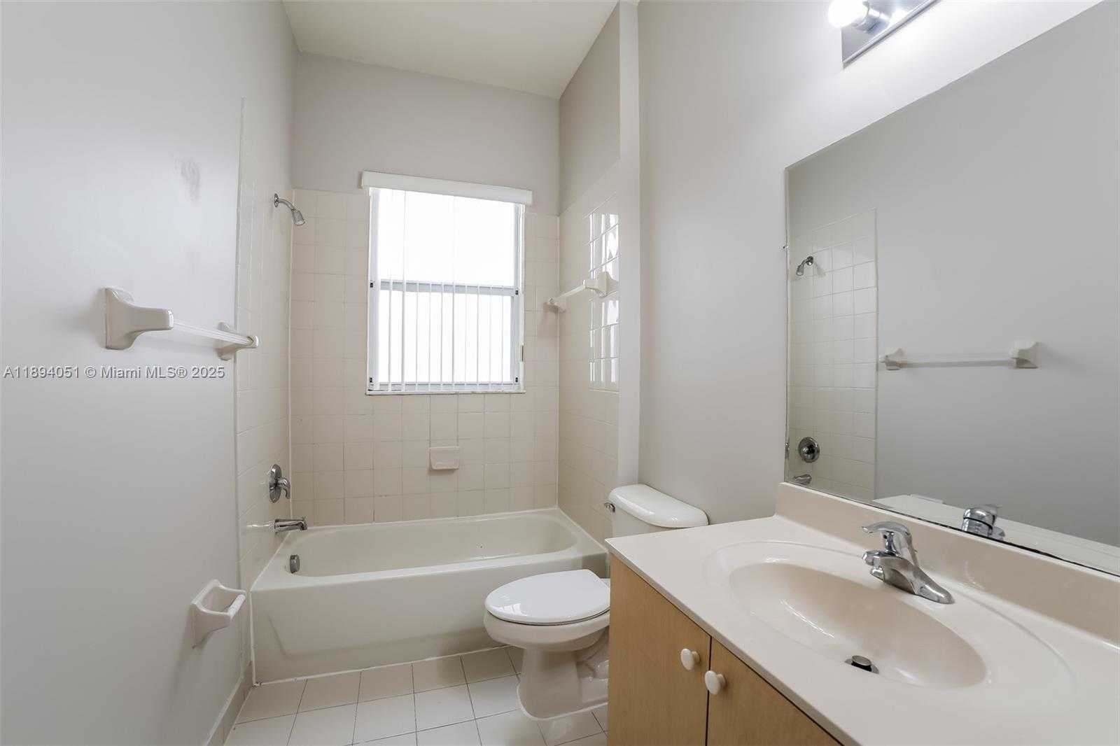 Small Image of 3921 NORTH EAST 12TH DR, Homestead Number 13