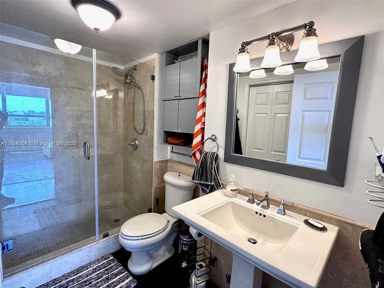 Small Image of 1500 BAY RD #1002S, Miami Beach Number 15