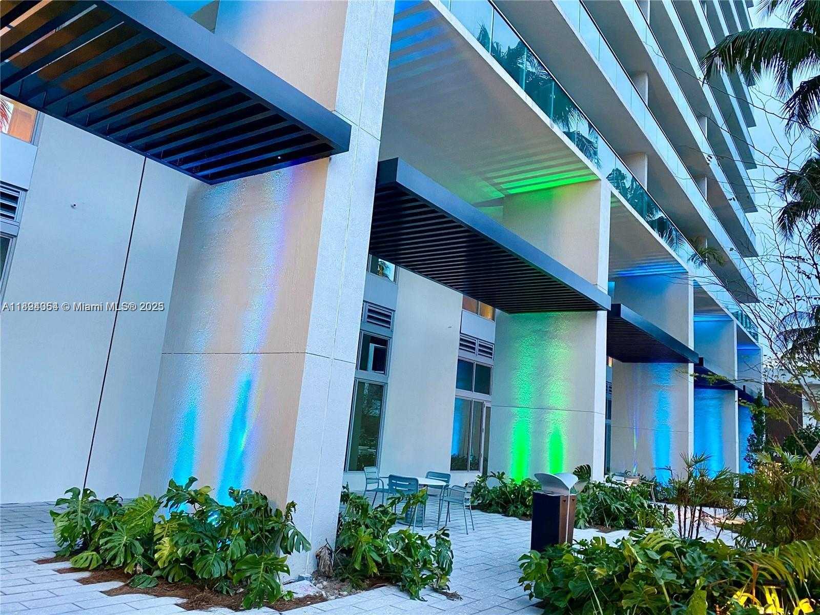 Small Image of 1500 BAY RD #1002S, Miami Beach Number 23