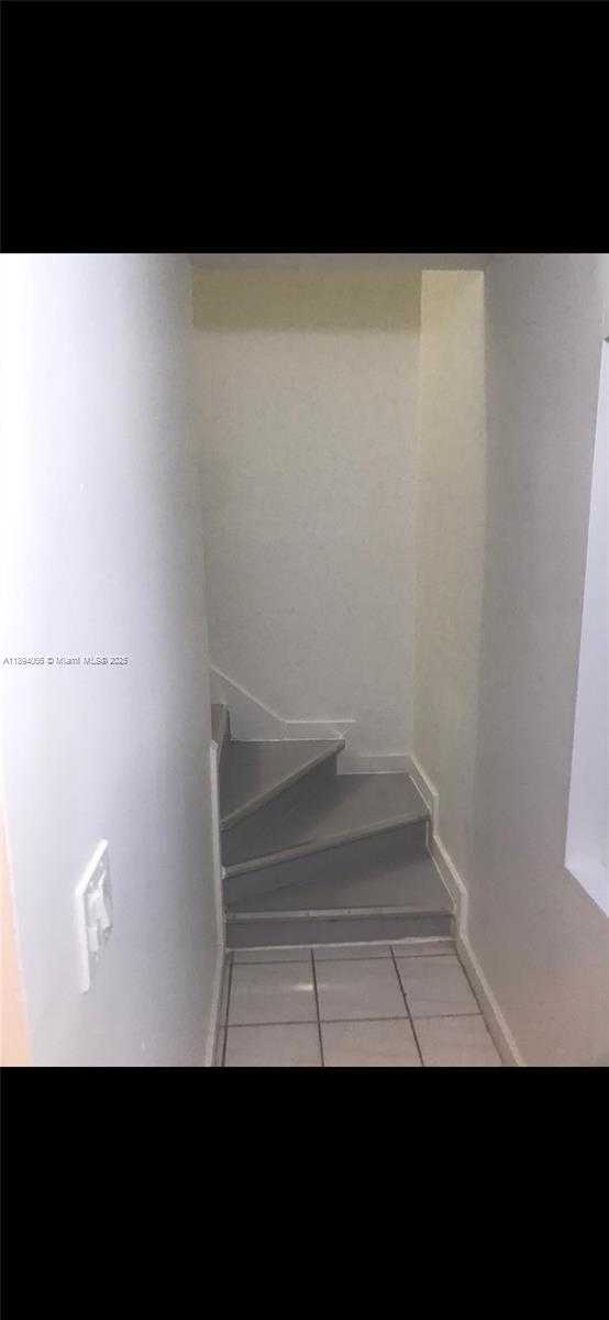 Small Image of 618 NORTH WEST 11TH ST #618, Miami Number 7