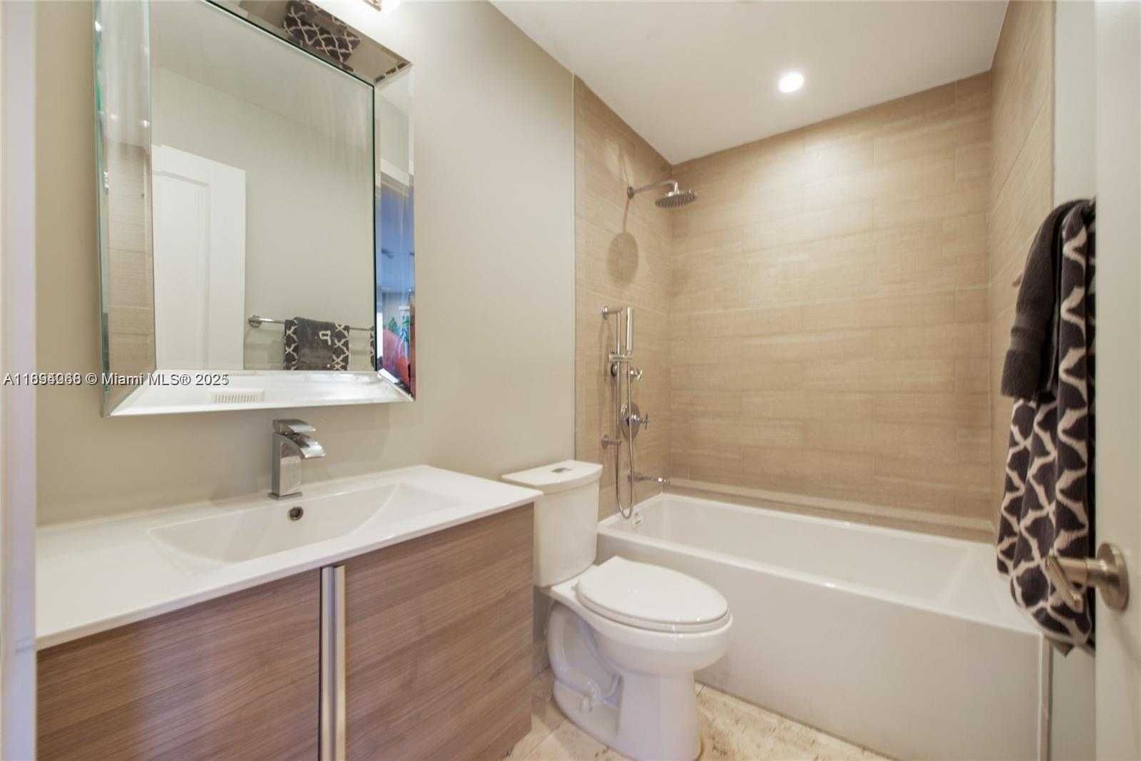 Small Image of 6560 SOUTH WEST 26TH ST, Miami Number 11