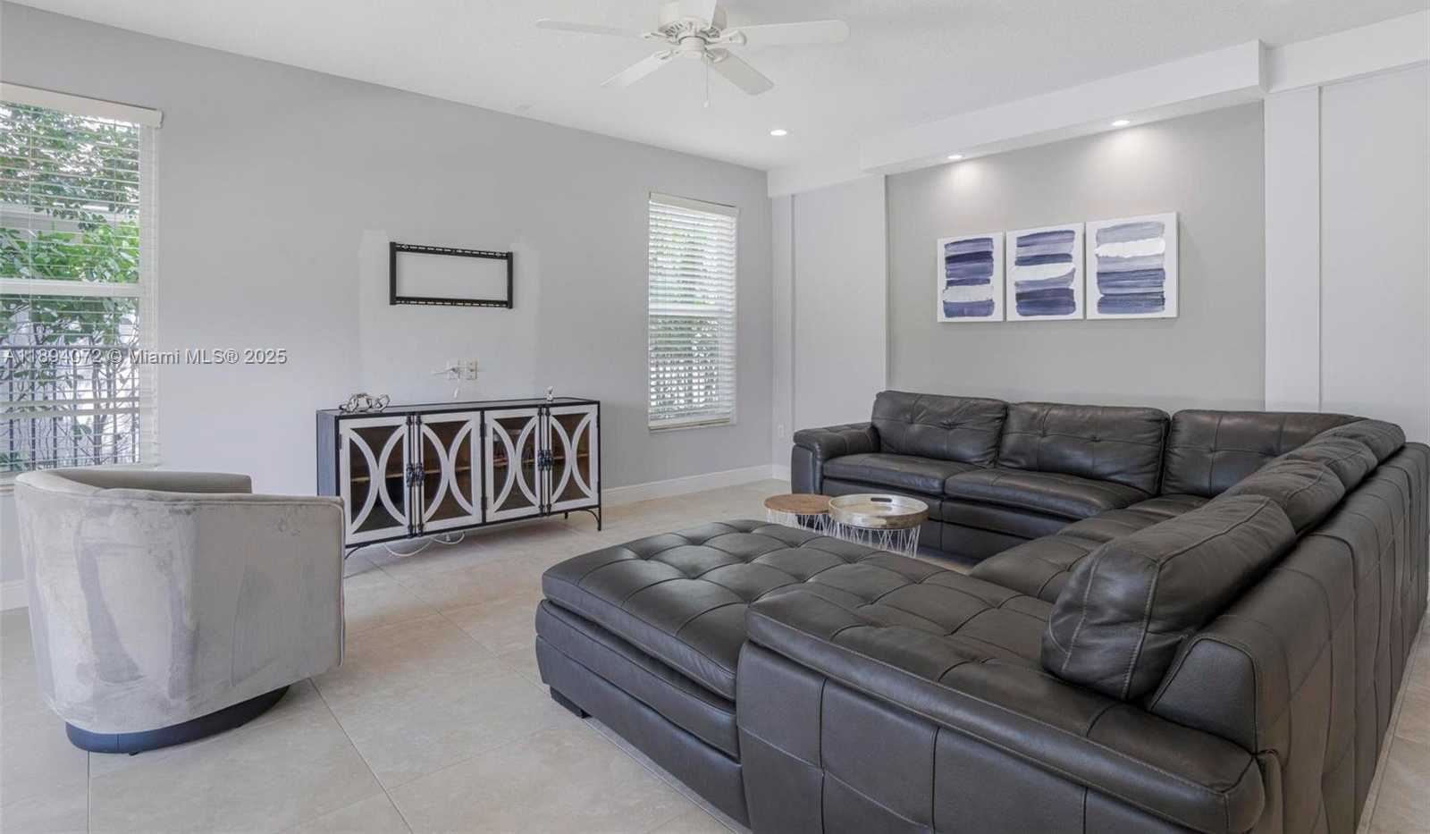 Small Image of 11750 BAYFIELD DR, Boca Raton Number 15