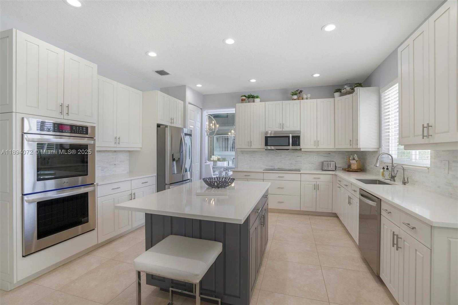 Small Image of 11750 BAYFIELD DR, Boca Raton Number 18