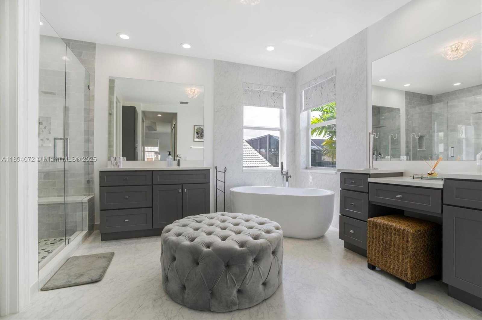 Small Image of 11750 BAYFIELD DR, Boca Raton Number 29