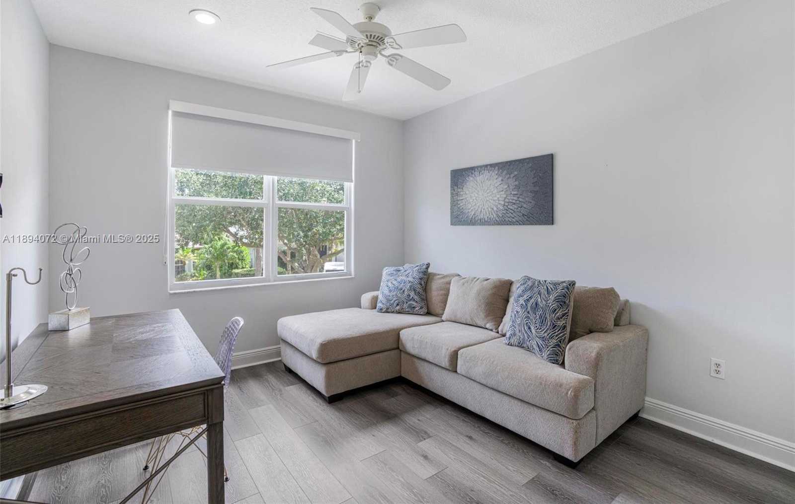 Small Image of 11750 BAYFIELD DR, Boca Raton Number 32