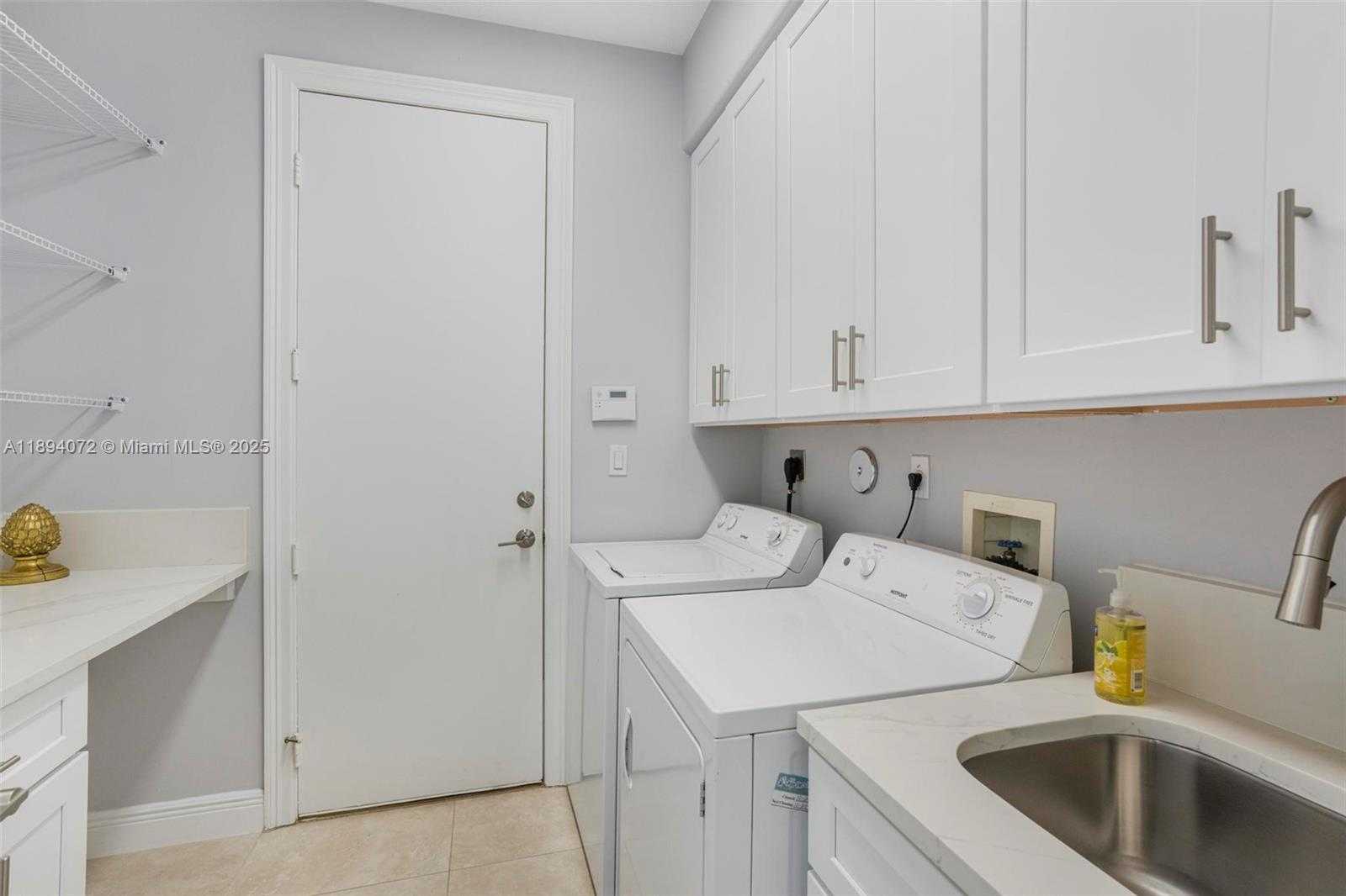 Small Image of 11750 BAYFIELD DR, Boca Raton Number 36