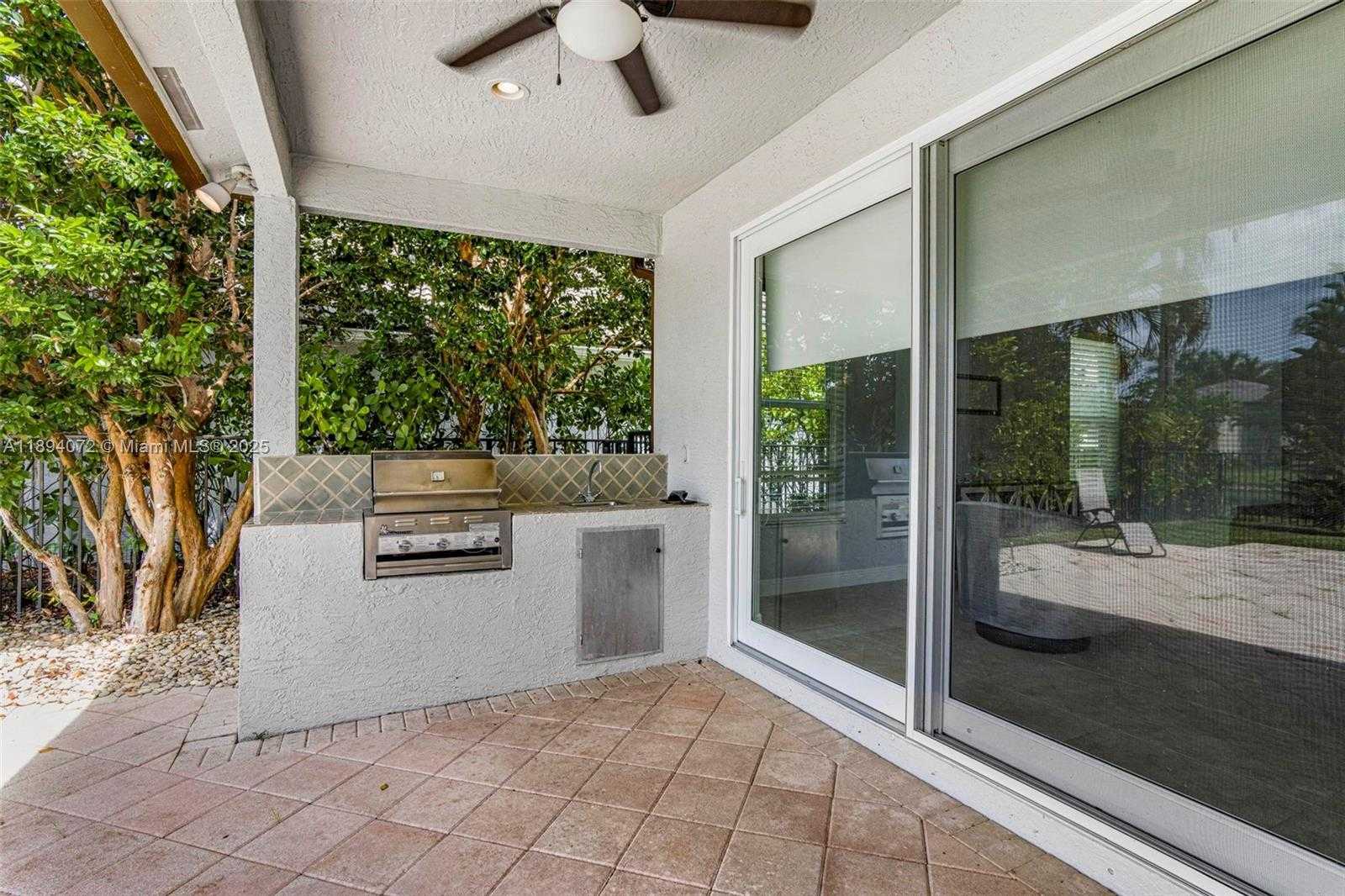 Small Image of 11750 BAYFIELD DR, Boca Raton Number 39
