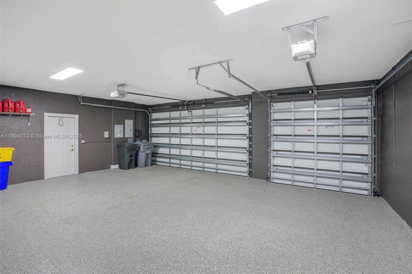 Small Image of 11750 BAYFIELD DR, Boca Raton Number 43