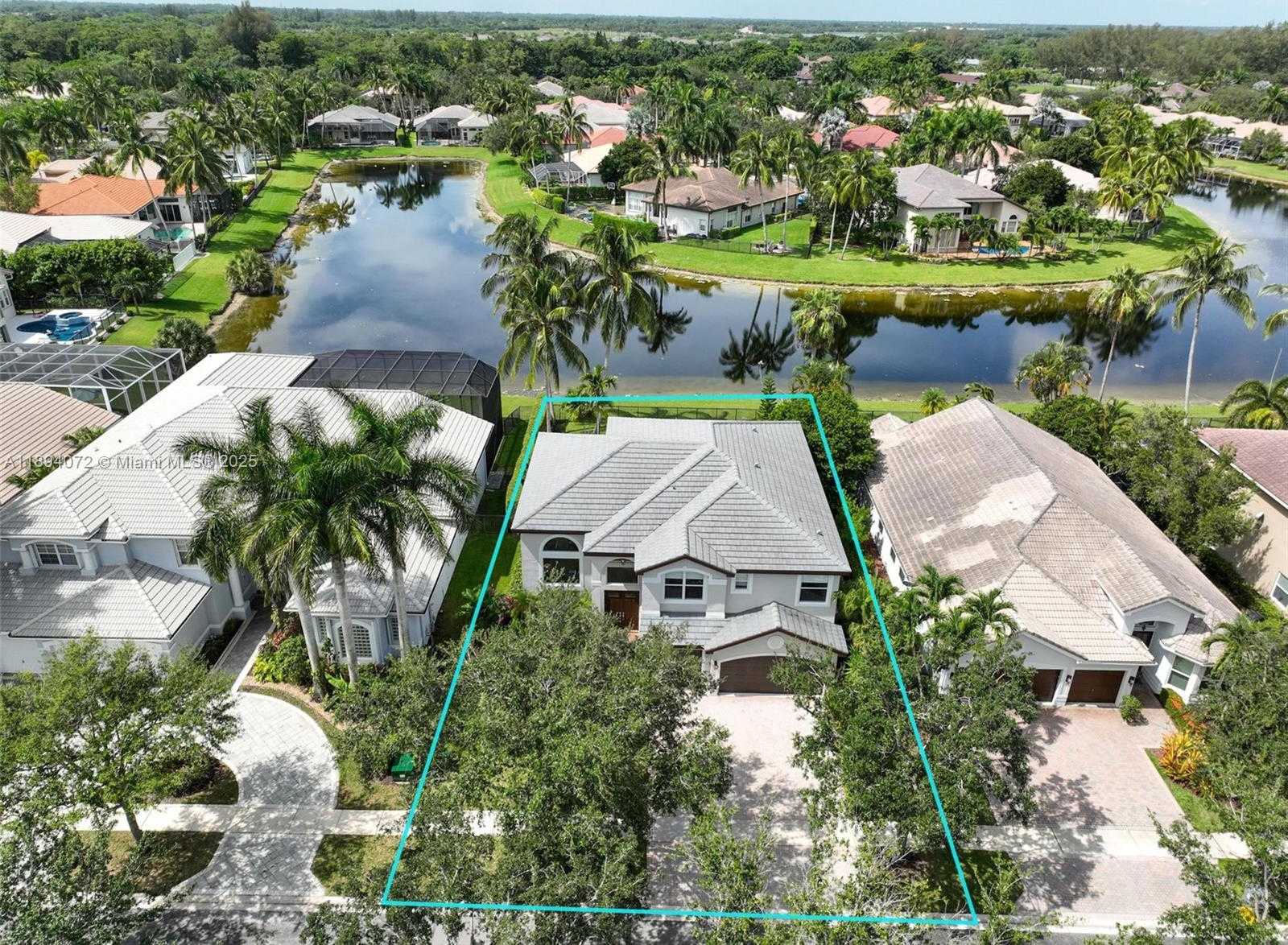 Small Image of 11750 BAYFIELD DR, Boca Raton Number 45