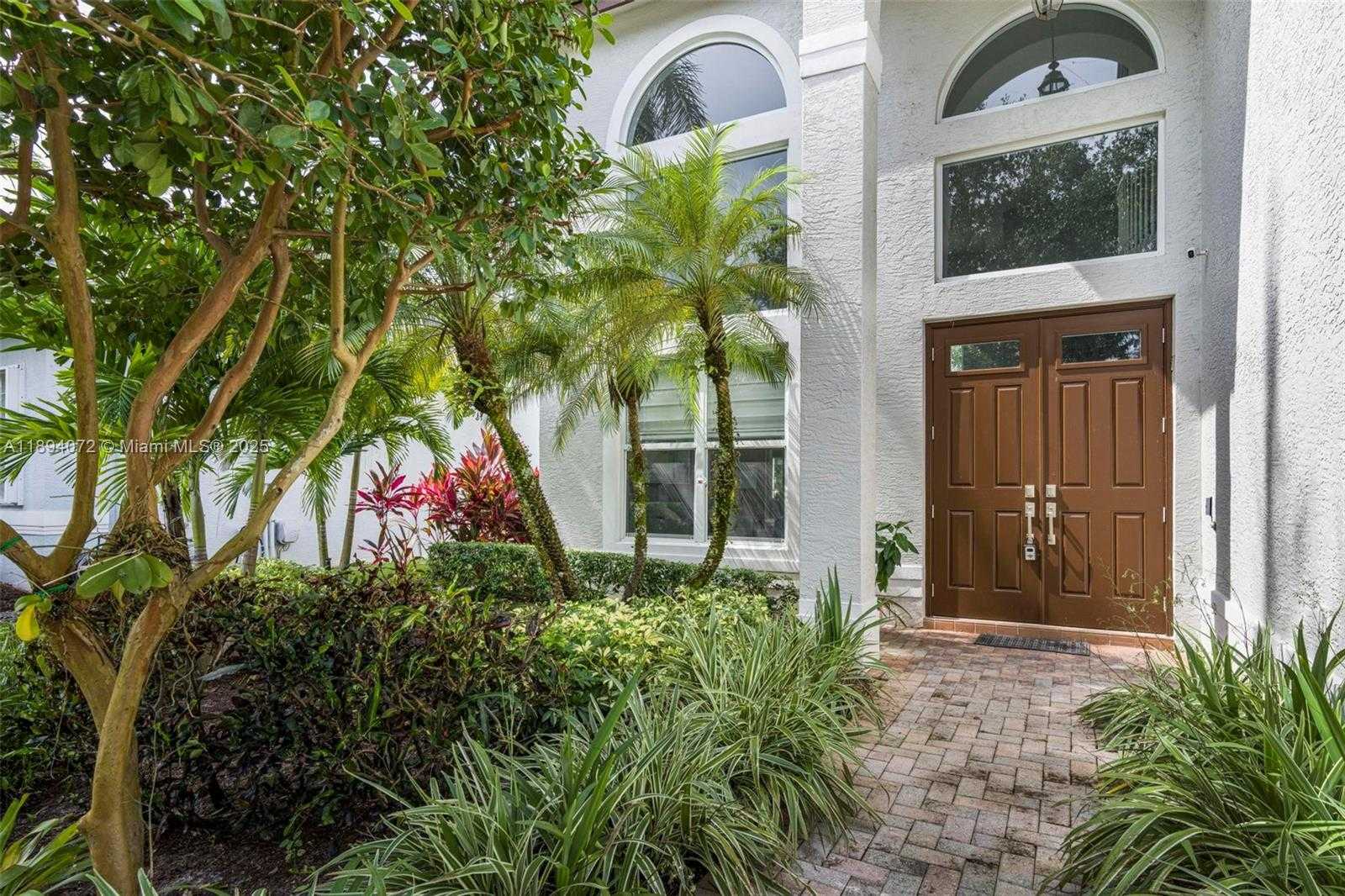 Small Image of 11750 BAYFIELD DR, Boca Raton Number 5