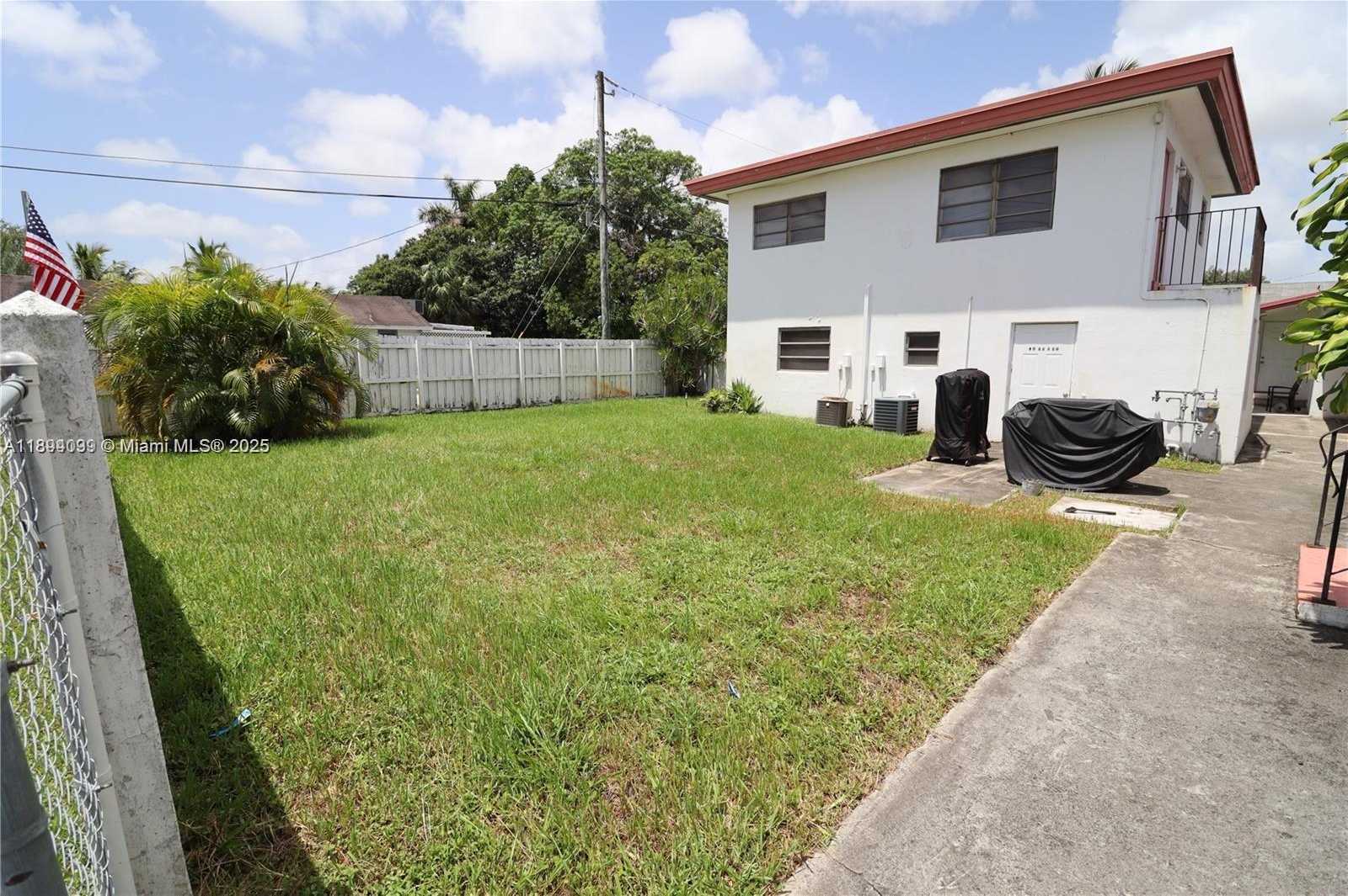 Small Image of 1206 NORTH 22ND AVE #2, Hollywood Number 15