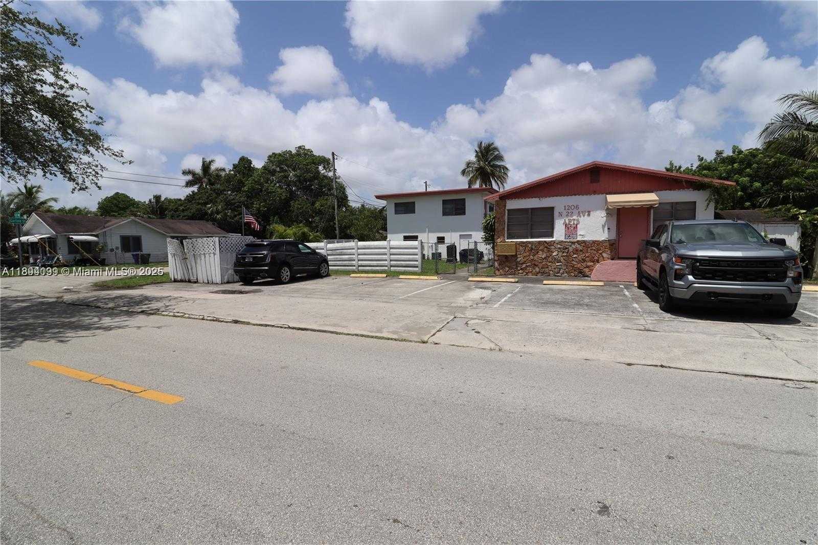 Small Image of 1206 NORTH 22ND AVE #2, Hollywood Number 17