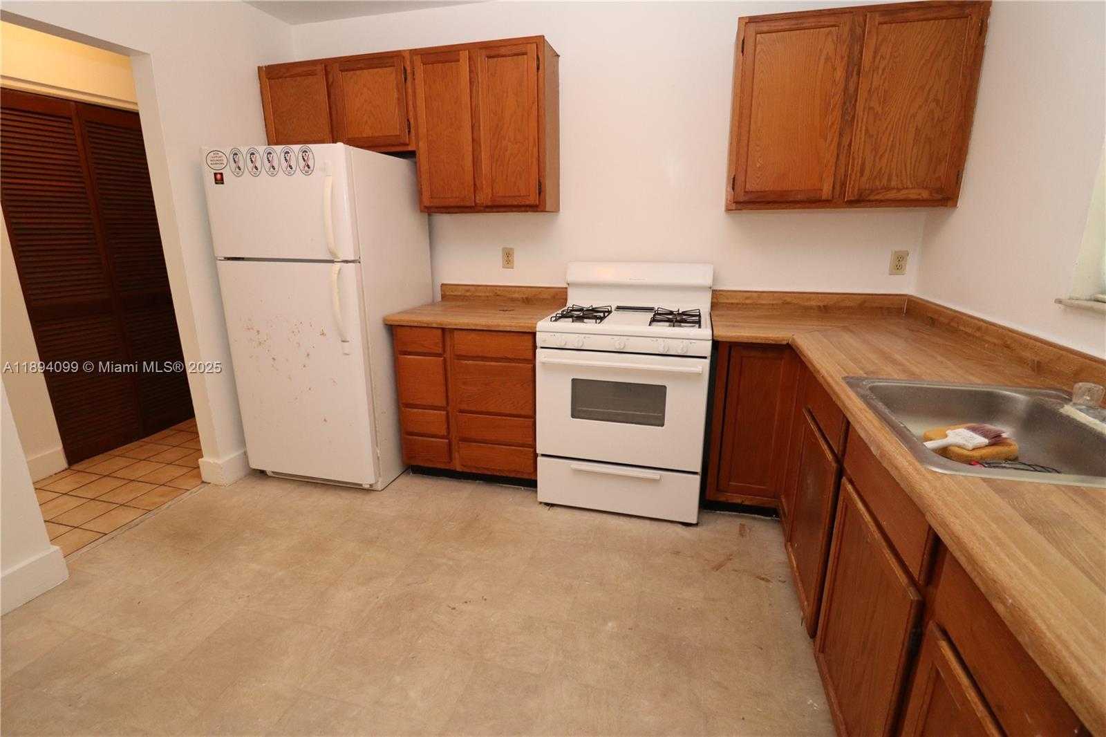 Small Image of 1206 NORTH 22ND AVE #2, Hollywood Number 2