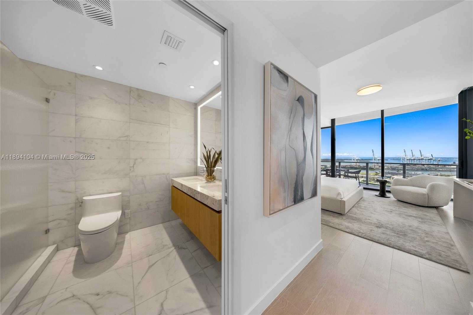 Small Image of 500 ALTON RD #2404, Miami Beach Number 19