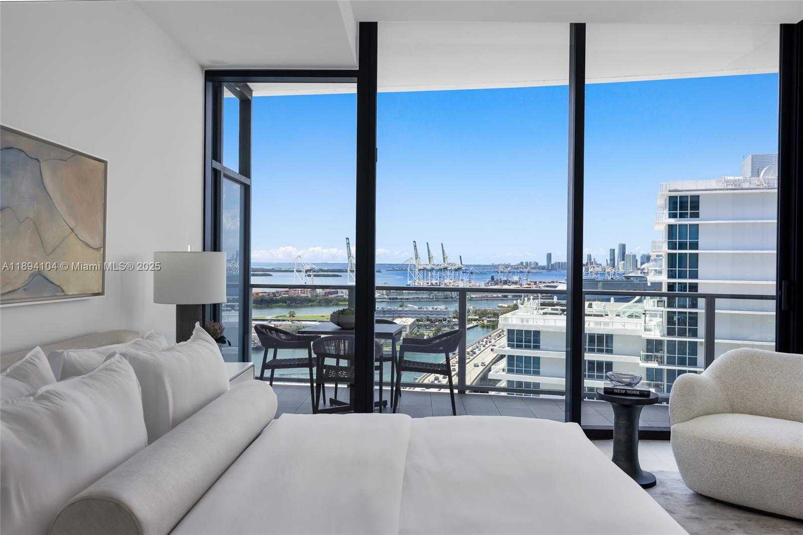 Small Image of 500 ALTON RD #2404, Miami Beach Number 26