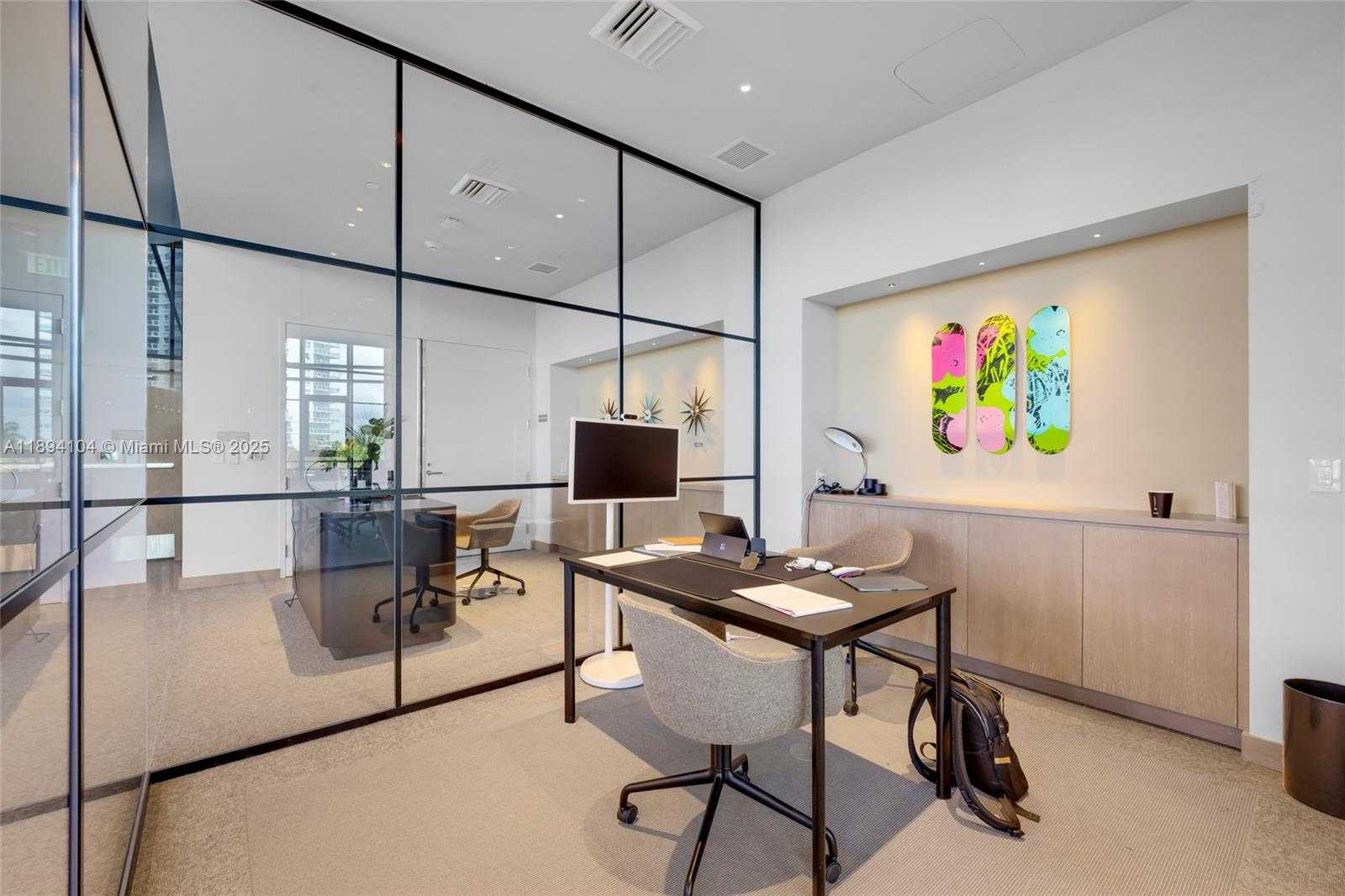 Small Image of 500 ALTON RD #2404, Miami Beach Number 54