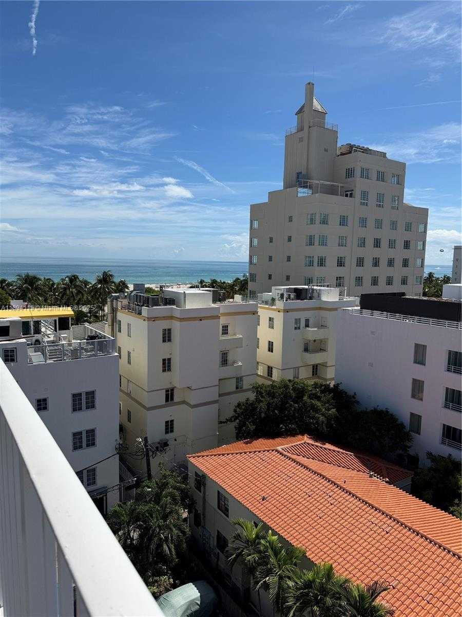 Small Image of 1255 COLLINS AVE #802, Miami Beach Number 17