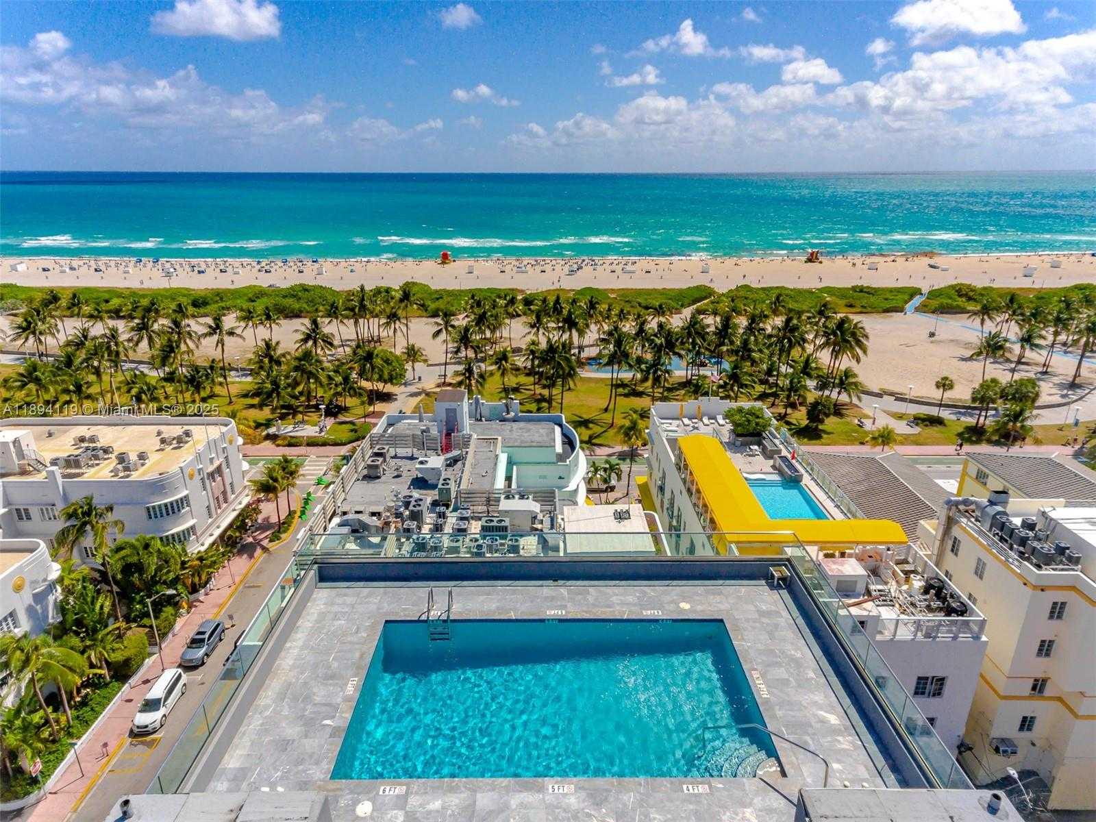 Small Image of 1255 COLLINS AVE #802, Miami Beach Number 2