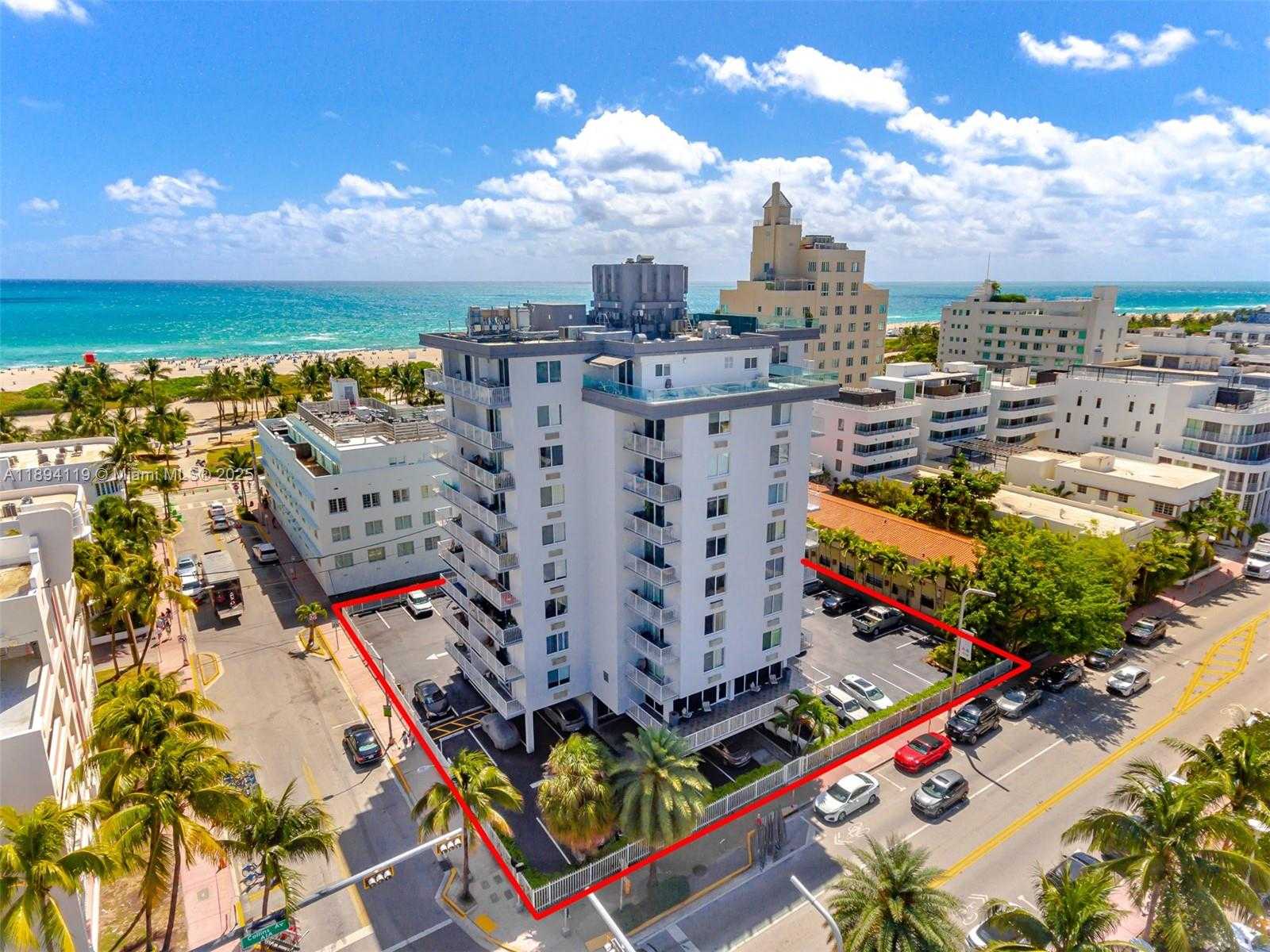 Small Image of 1255 COLLINS AVE #802, Miami Beach Number 3