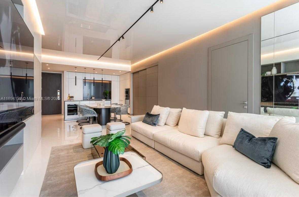 Small Image of 300 BISCAYNE BOULEVARD WAY #4105W, Miami Number 22