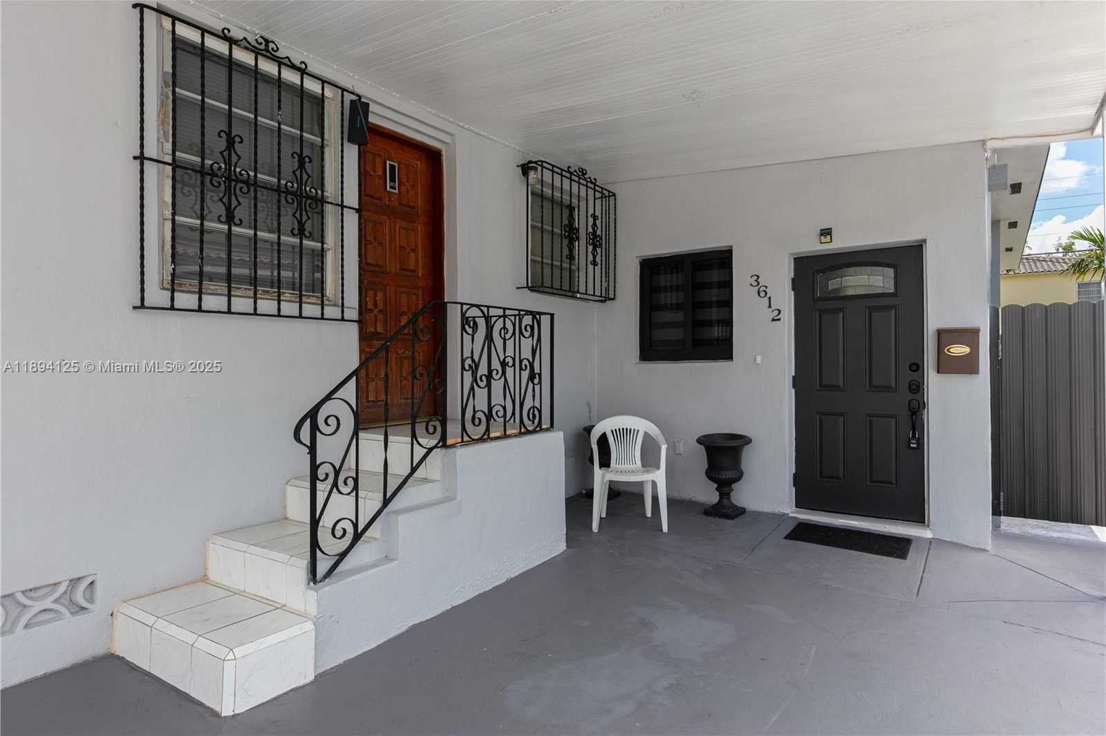 Imagen de Pequeño Objeto