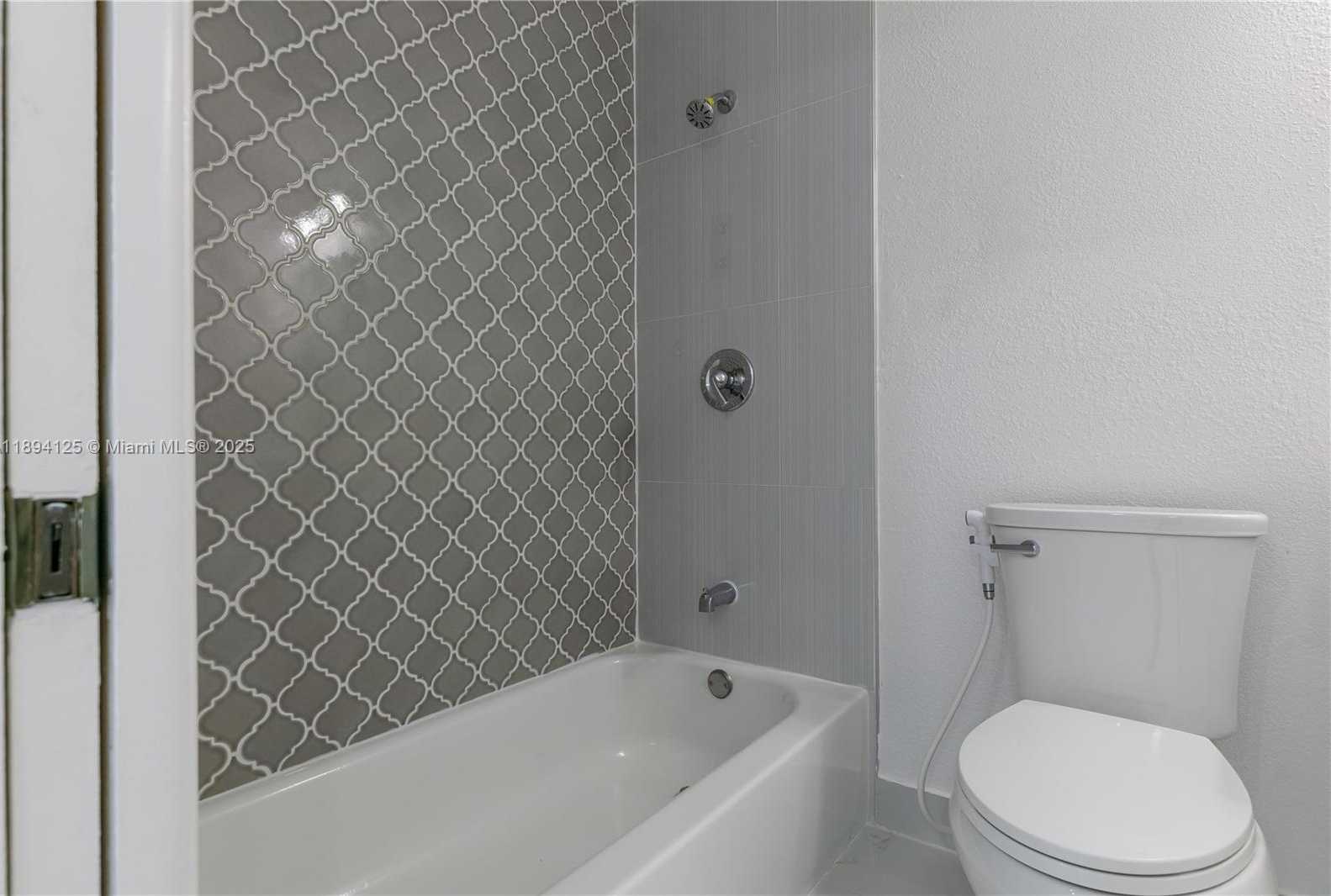 Imagen de Pequeño Objeto