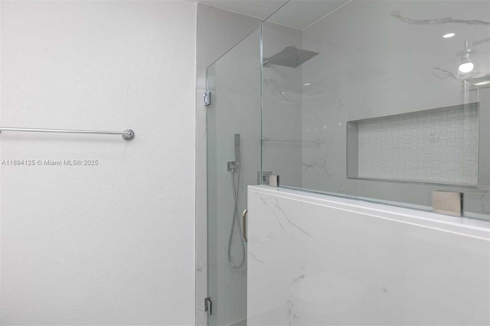 Imagen de Pequeño Objeto