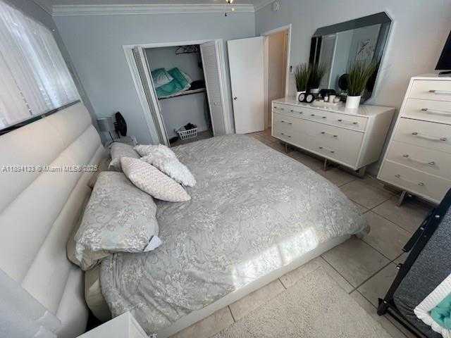 Small Image of 350 75TH ST #202, Miami Beach Number 14