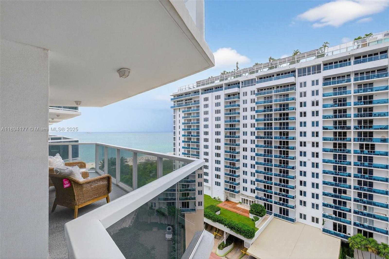 Small Image of 2401 COLLINS AVE #1406, Miami Beach Number 10