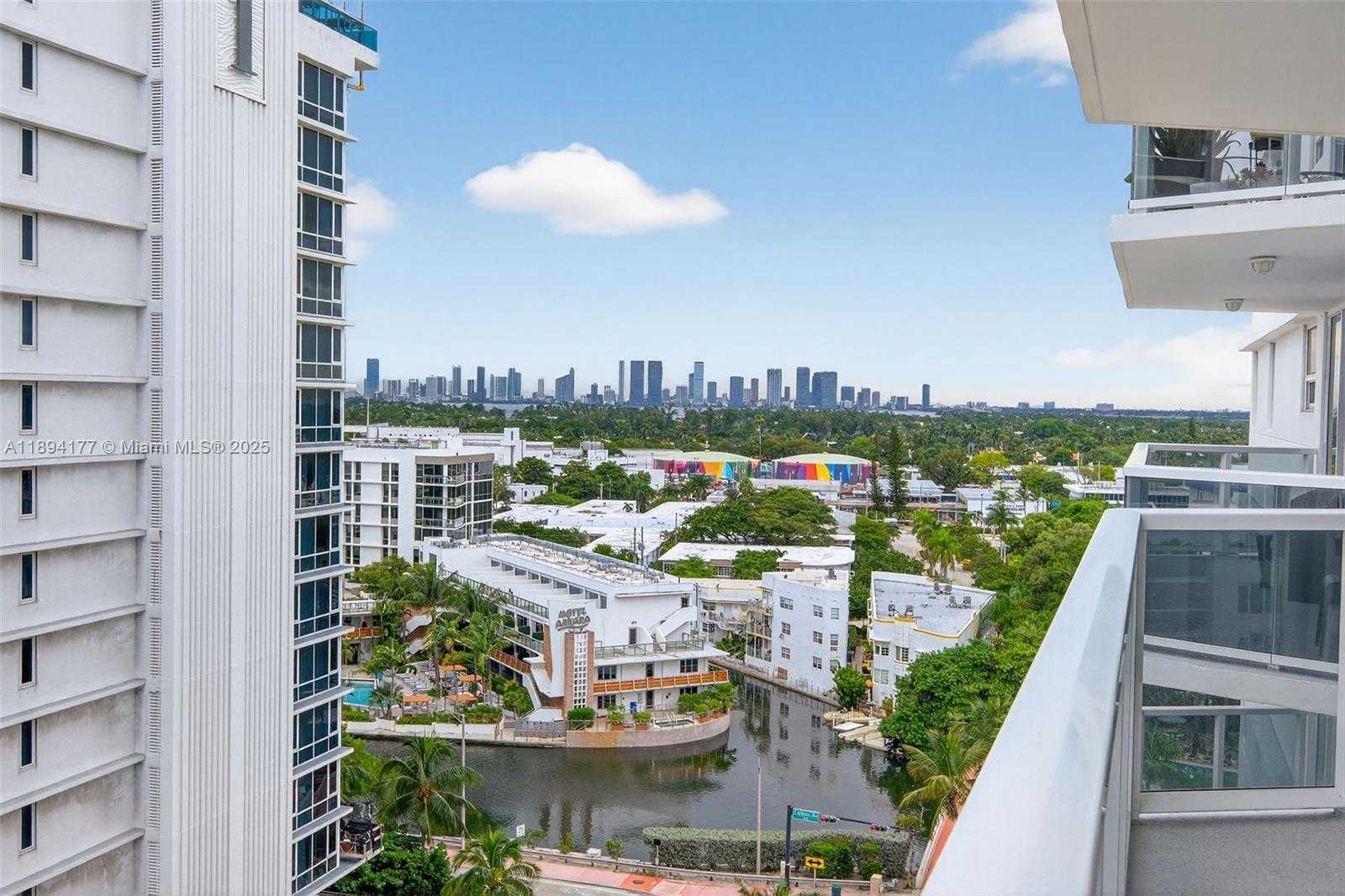 Small Image of 2401 COLLINS AVE #1406, Miami Beach Number 13