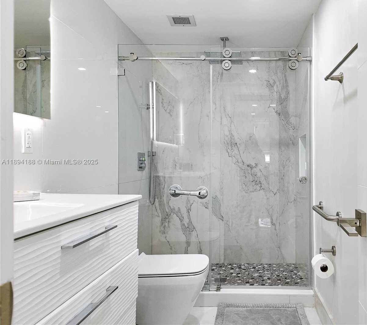 Small Image of 1950 SOUTH OCEAN DR #2Q, Hallandale Beach Number 18