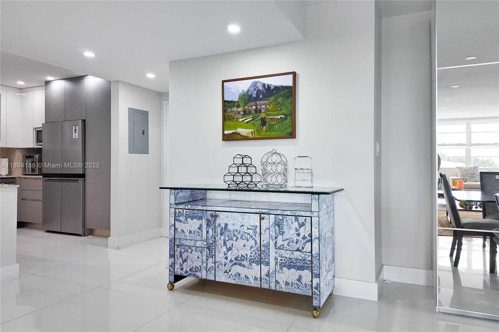 Small Image of 1950 SOUTH OCEAN DR #2Q, Hallandale Beach Number 7