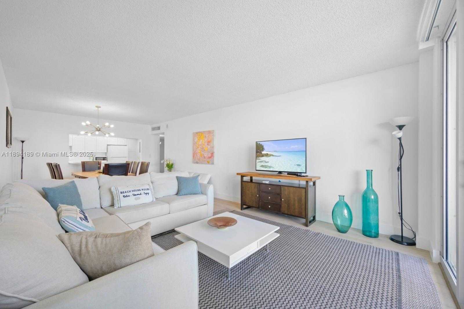 Small Image of 19370 COLLINS AVE #422, Sunny Isles Beach Number 6
