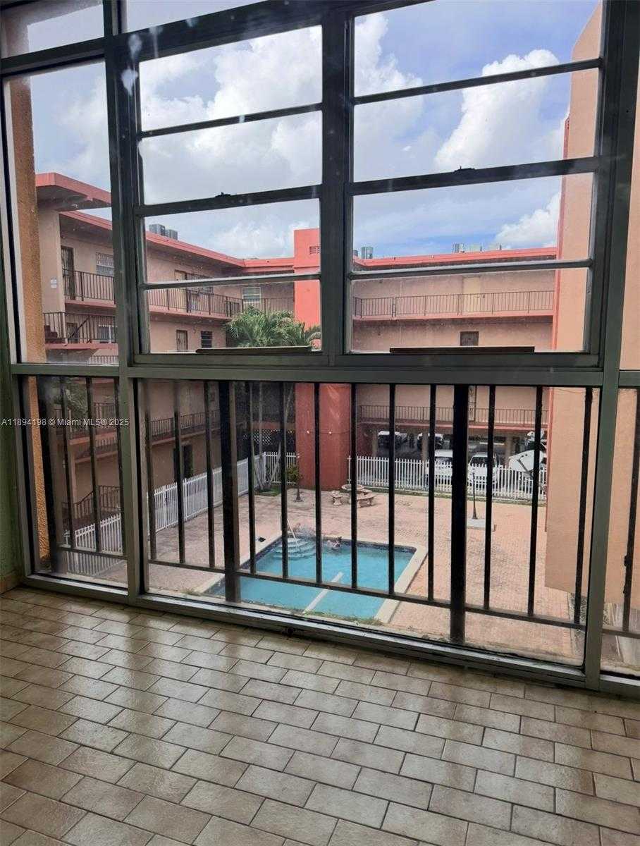 Small Image of 6055 WEST 19TH AVE #304, Hialeah Number 14