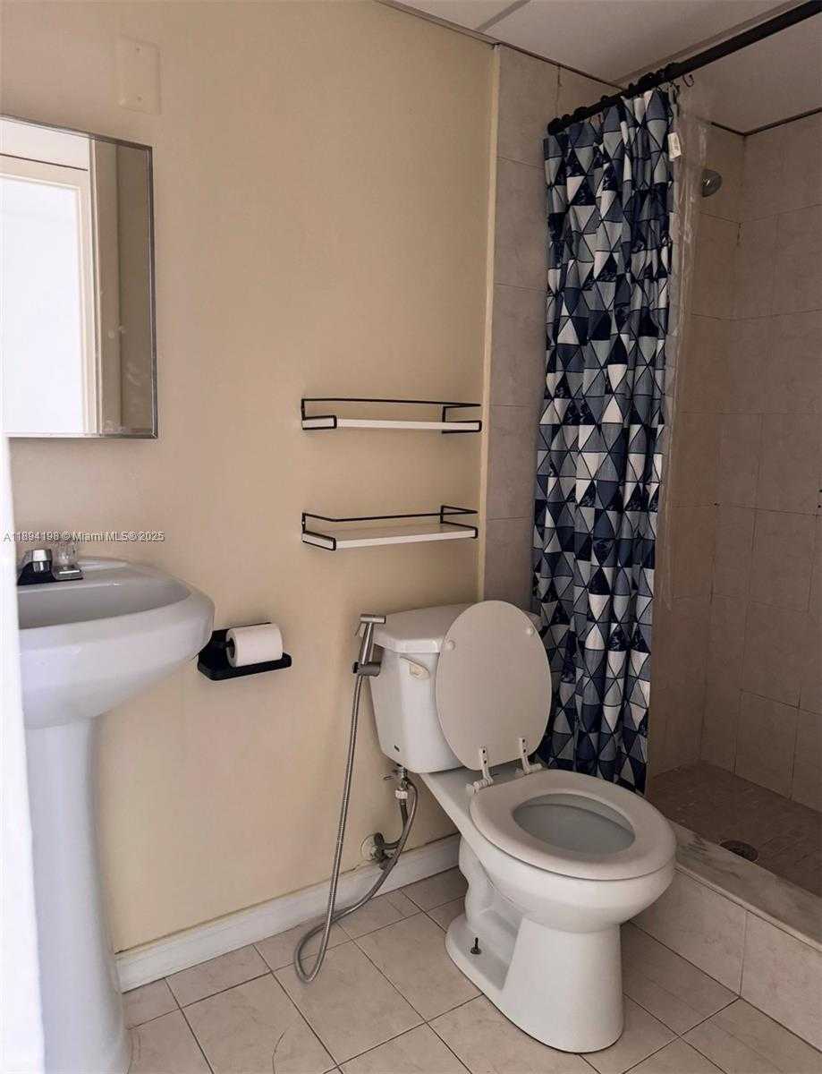 Small Image of 6055 WEST 19TH AVE #304, Hialeah Number 19