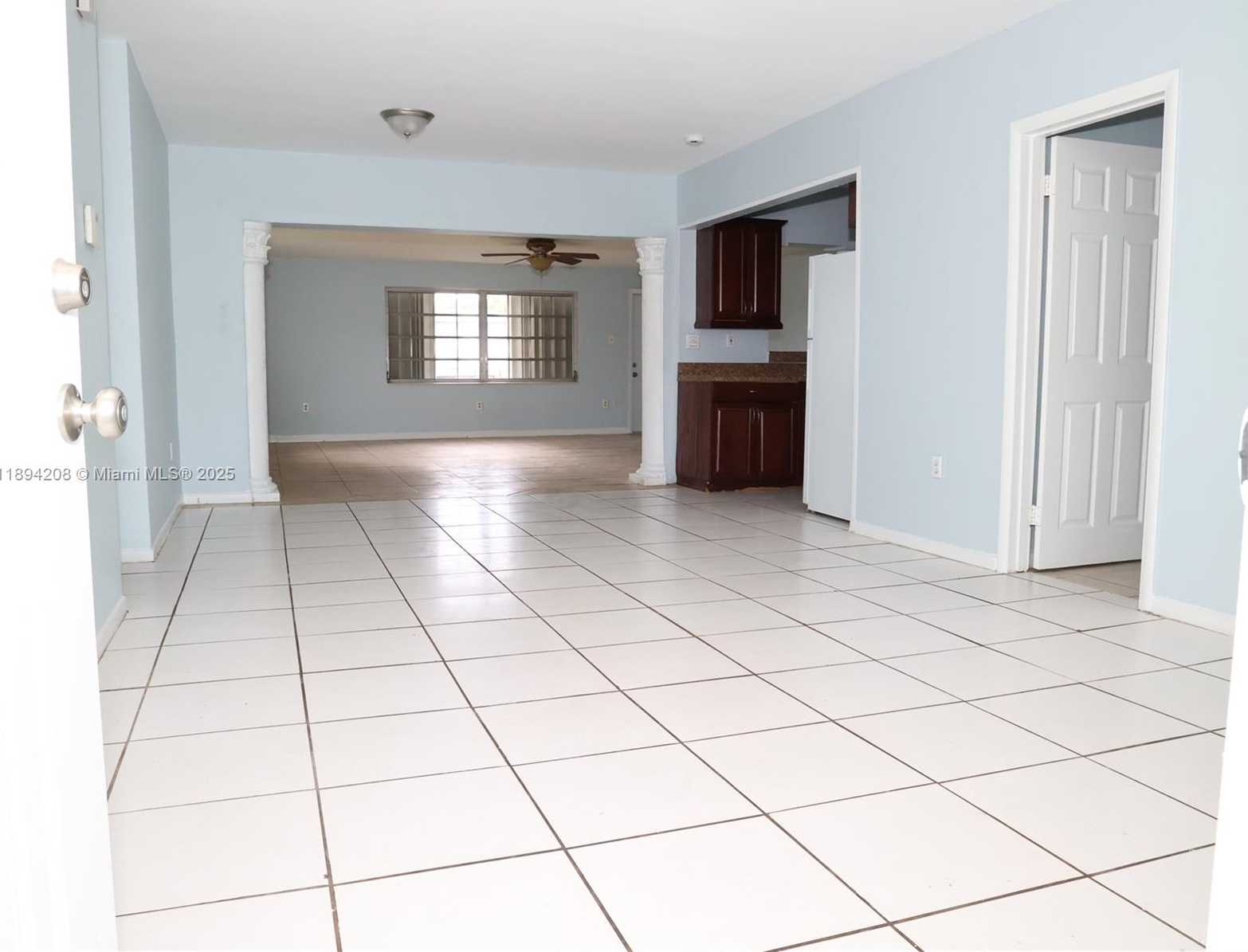 Small Image of 15130 JACKSON ST, Miami Number 7