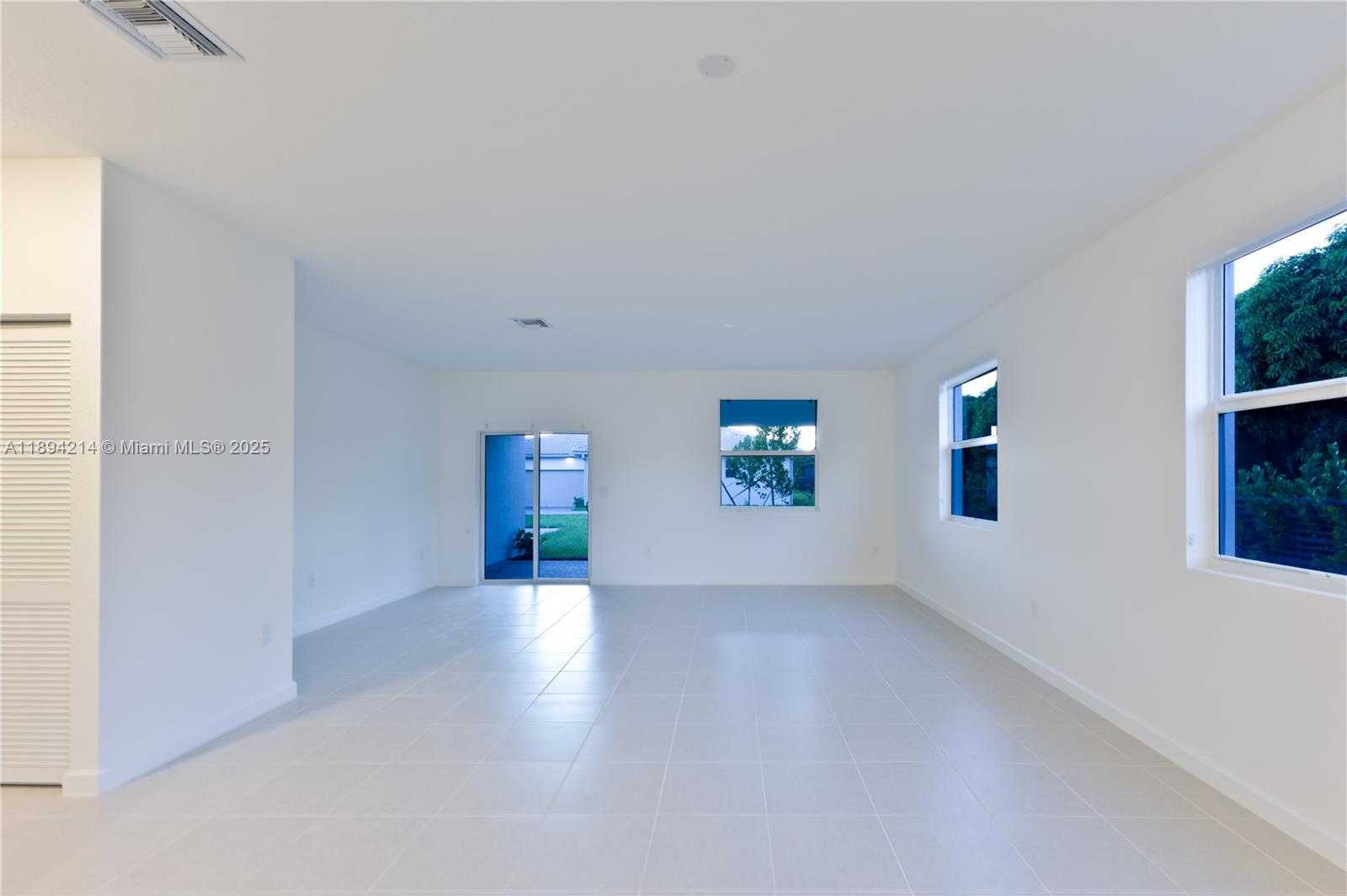 Small Image of 13203 SOUTH WEST 188TH TER #13203, Miami Number 26