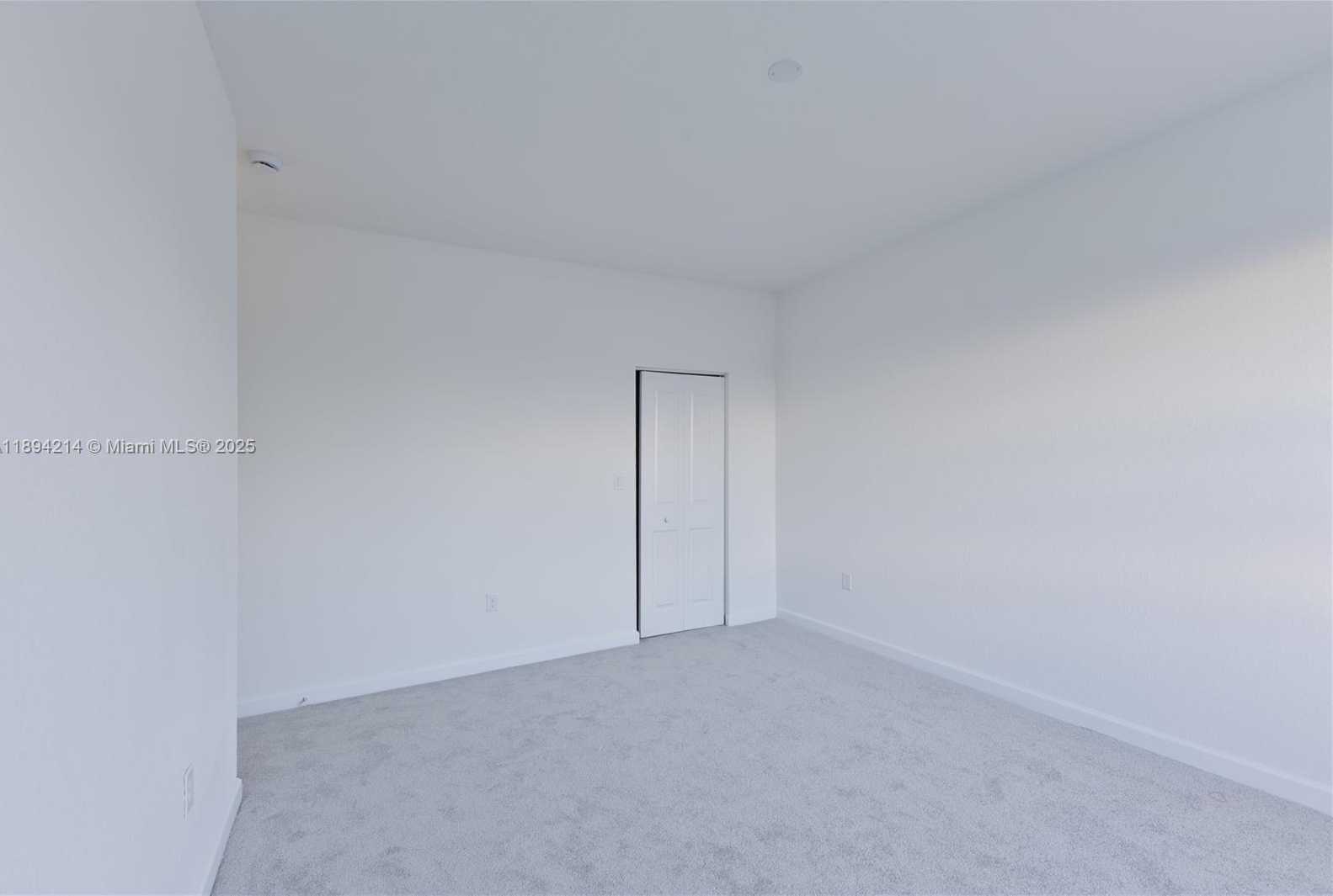 Small Image of 13203 SOUTH WEST 188TH TER #13203, Miami Number 31