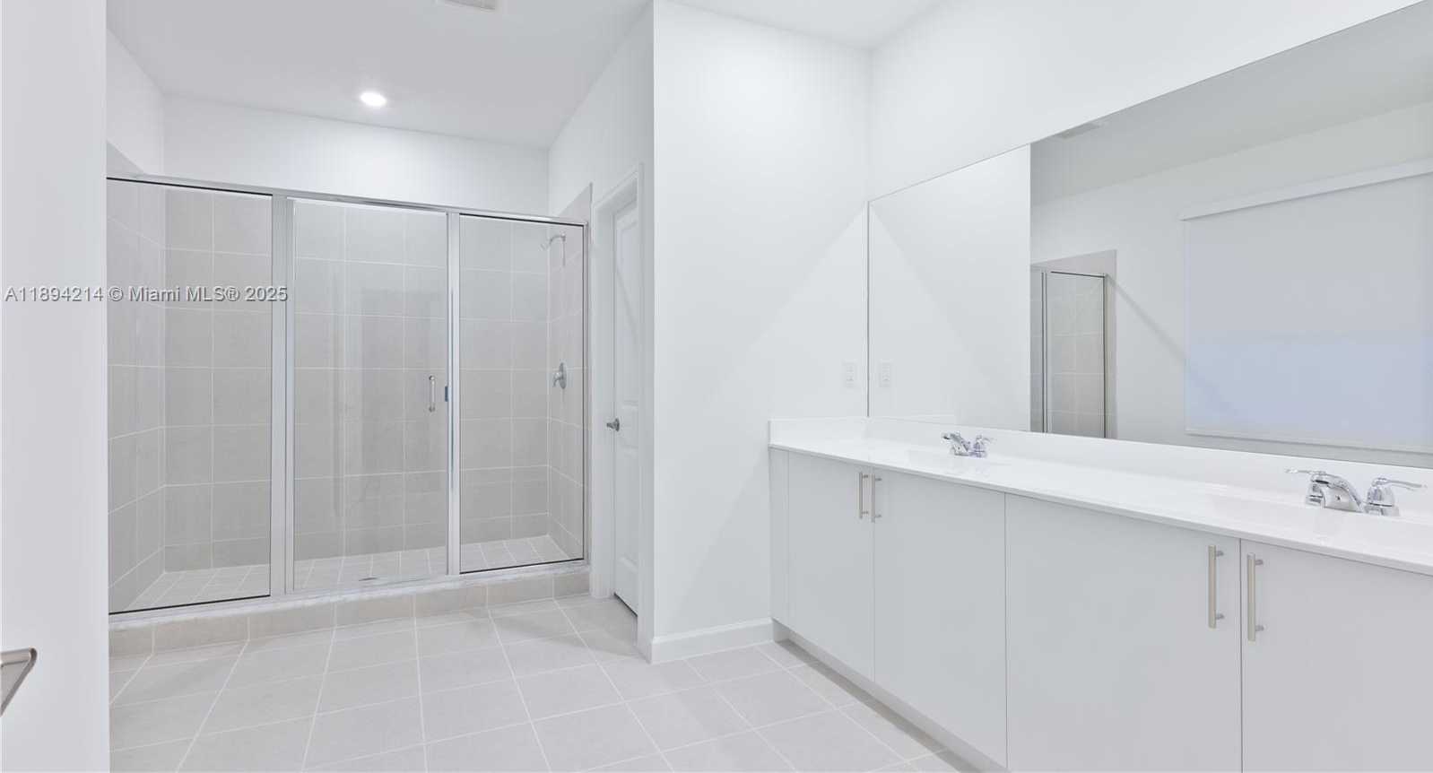 Small Image of 13203 SOUTH WEST 188TH TER #13203, Miami Number 42