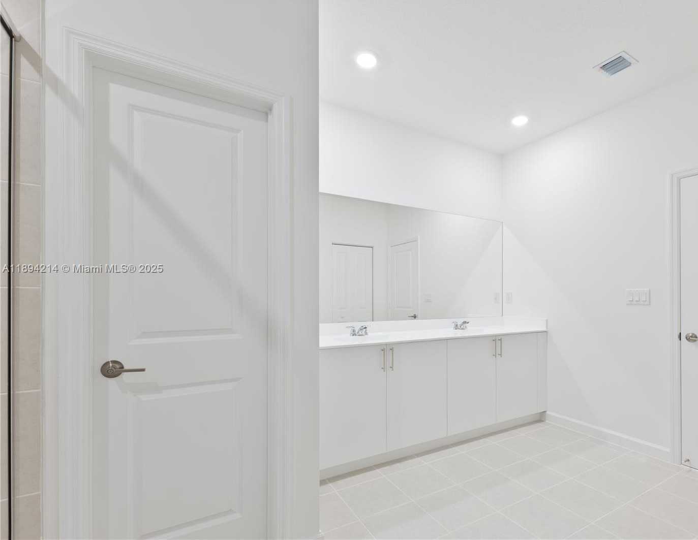 Small Image of 13203 SOUTH WEST 188TH TER #13203, Miami Number 43