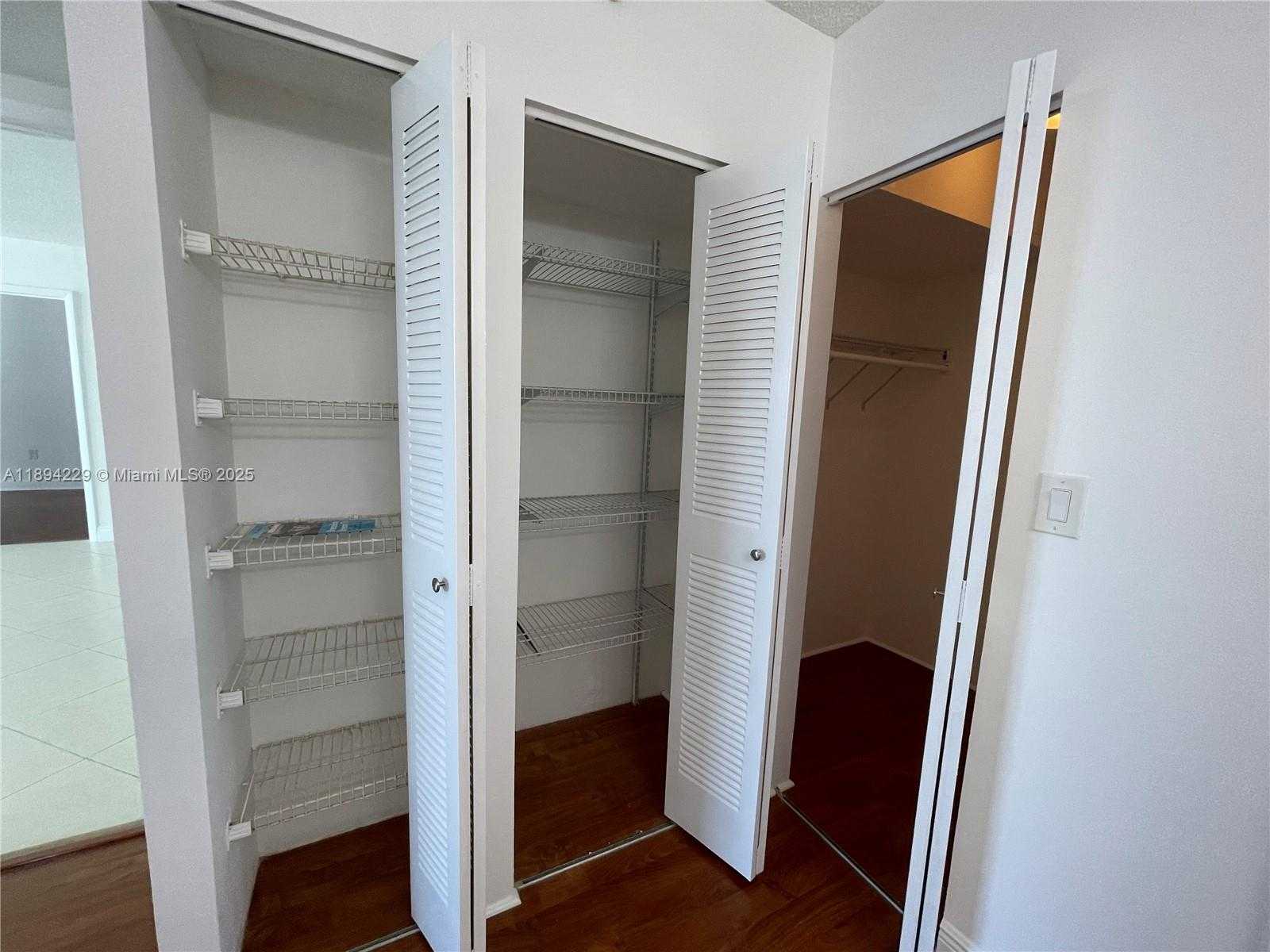 Small Image of 20505 EAST COUNTRY CLUB DR #734, Aventura Number 8