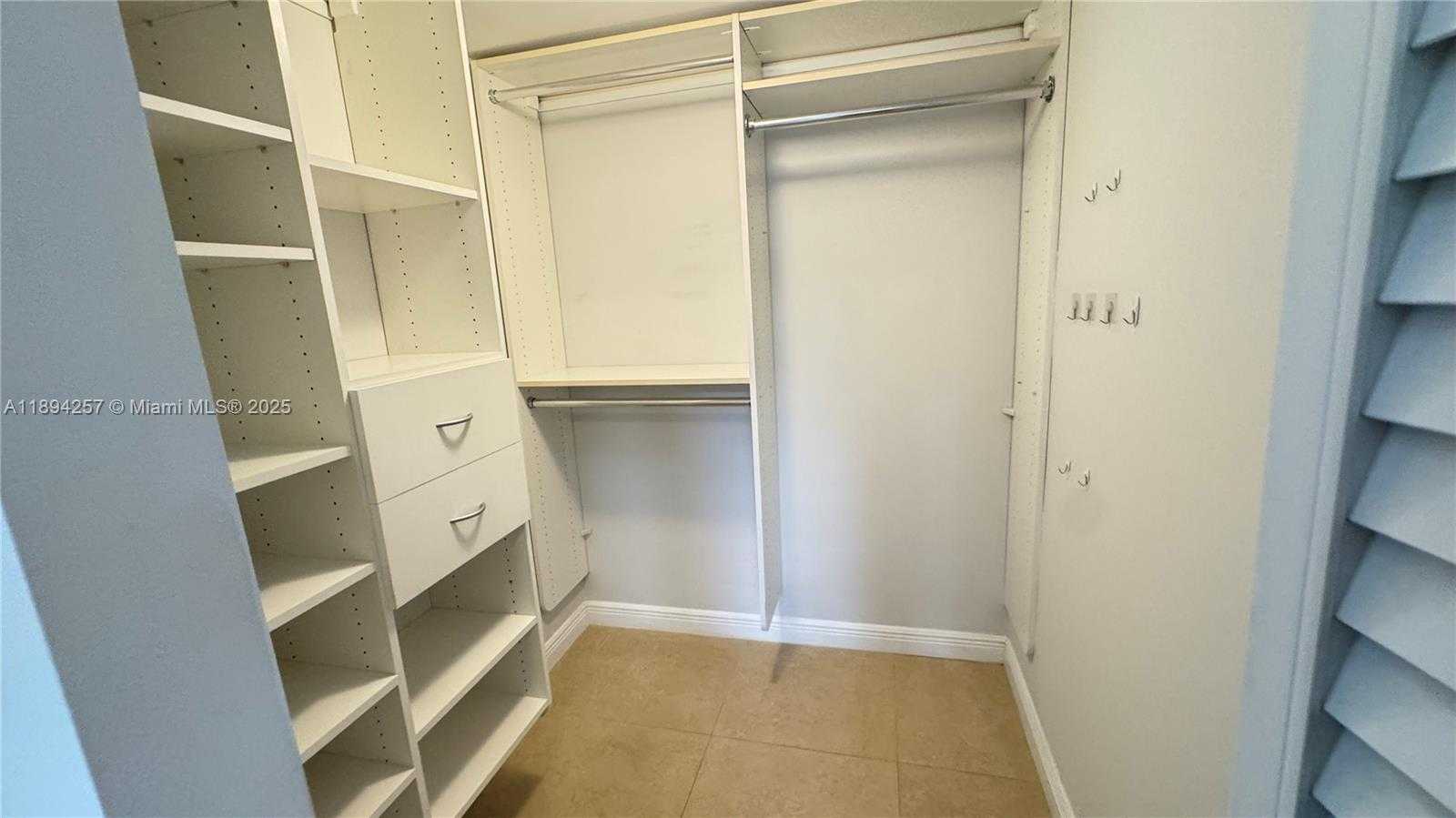 Small Image of 4100 SALZEDO ST #1003, Coral Gables Number 13