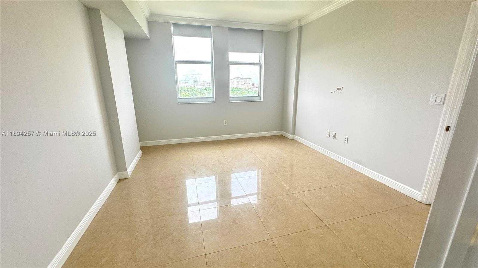 Small Image of 4100 SALZEDO ST #1003, Coral Gables Number 17