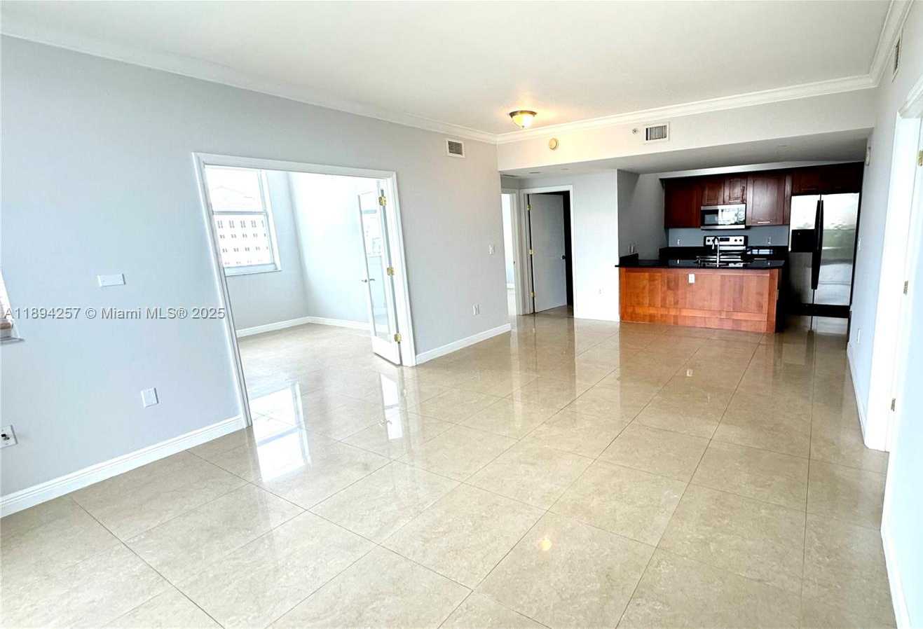 Small Image of 4100 SALZEDO ST #1003, Coral Gables Number 6
