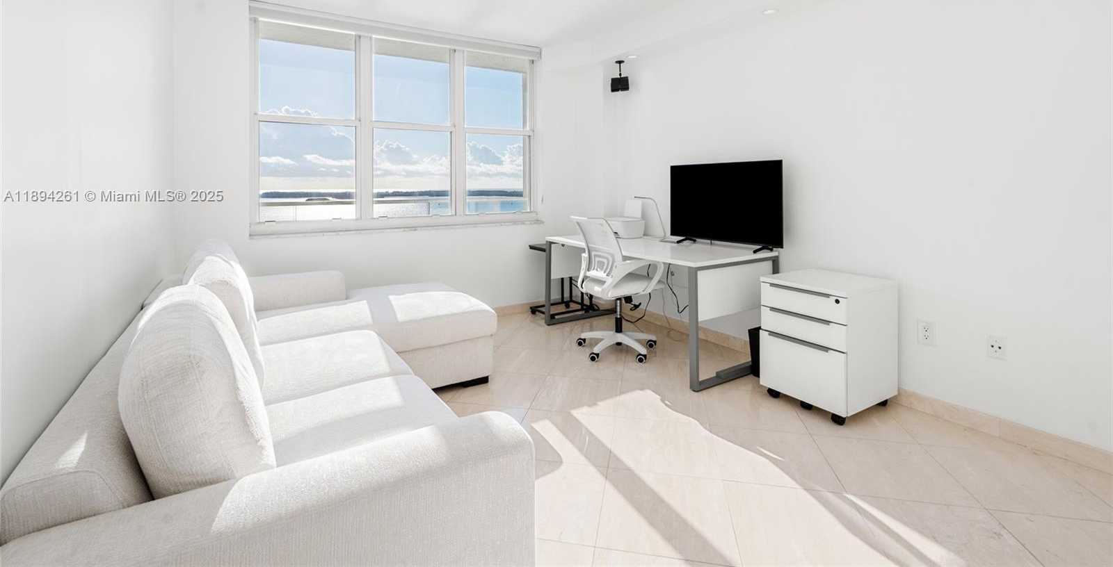 Small Image of 800 CLAUGHTON ISLAND DR #2203, Miami Number 15