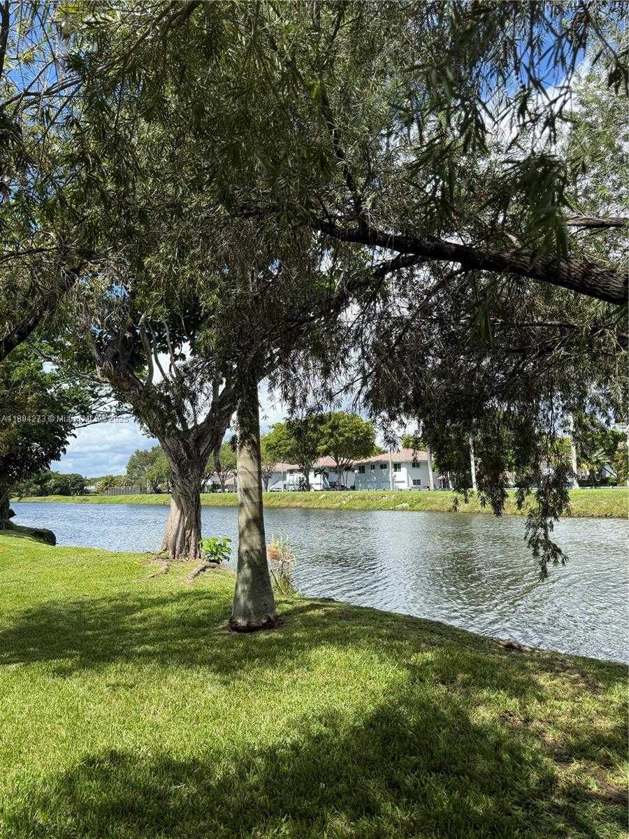 Small Image of 7925 SOUTH WEST 86TH ST #925, Miami Number 11