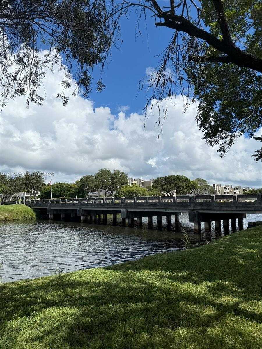 Small Image of 7925 SOUTH WEST 86TH ST #925, Miami Number 12