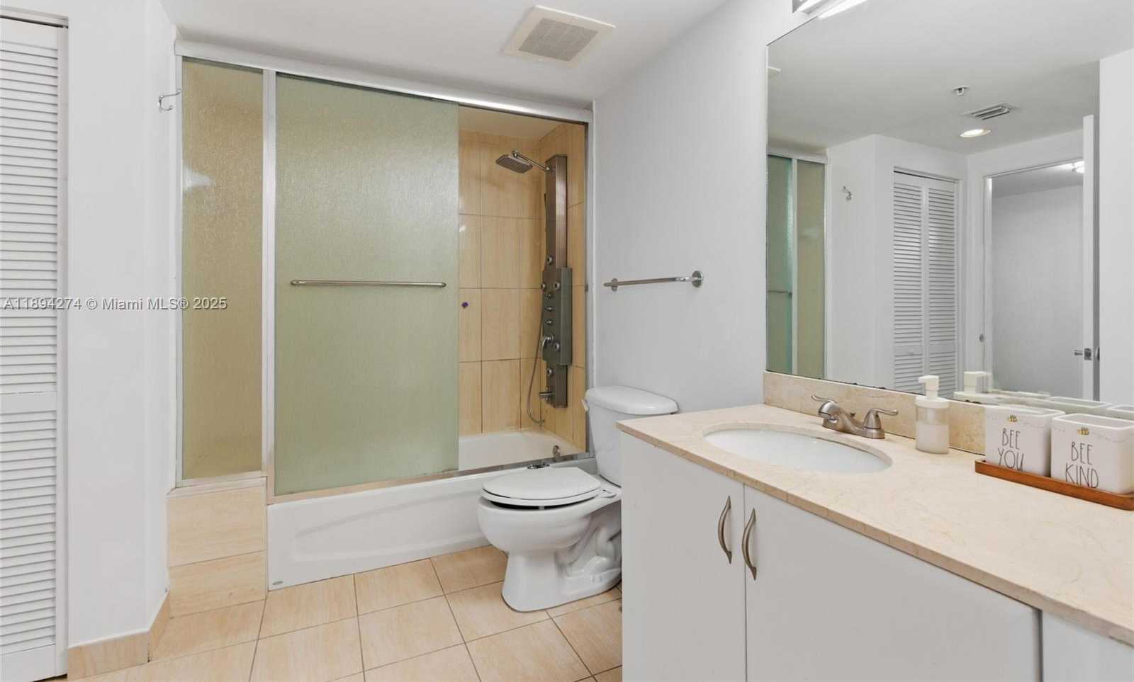 Small Image of 1750 NORTH BAYSHORE DR #2410, Miami Number 12